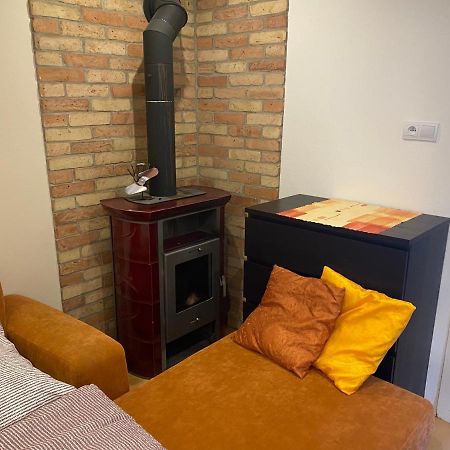 Apartamento Vityesz Vendégház ** Chl'aba Exterior foto
