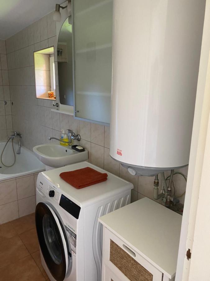 Apartamento Vityesz Vendégház ** Chl'aba Exterior foto
